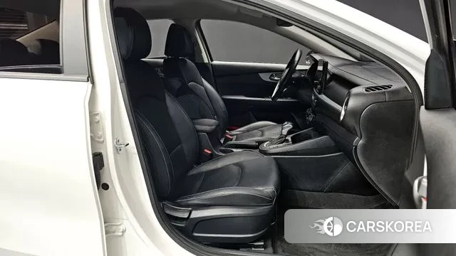 Kia The New K3 2nd generation id 3545785 из Кореи 20