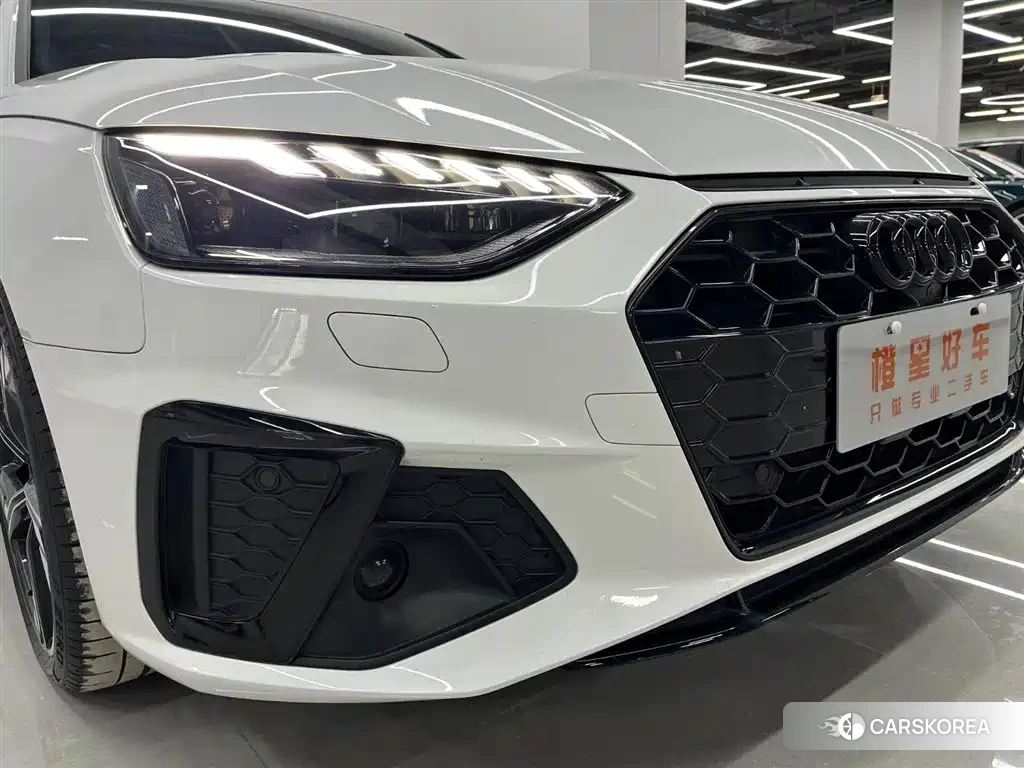 Audi A4L id 4622391 из Китая 16