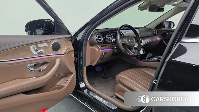Mercedes-Benz E-Class W213 id 4873682 из Кореи 20