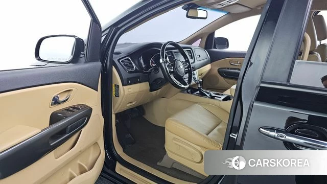Kia The New Carnival id 4496322 из Кореи 30