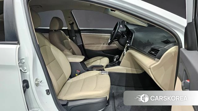 Hyundai The New Avante AD id 3795621 из Кореи 20