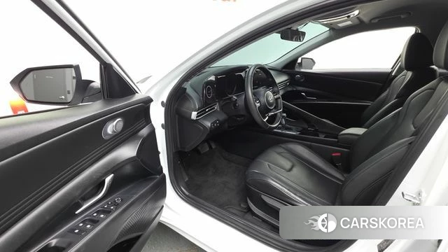 Hyundai Avante Hybrid (CN7) id 4592763 из Кореи 30