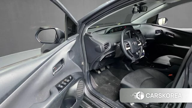 Toyota Prius 4th Generation id 4703408 из Кореи 35
