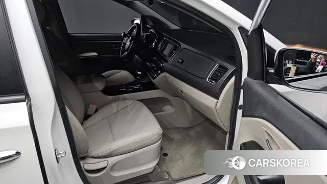 Kia The New Carnival id 3552894 из Кореи 20