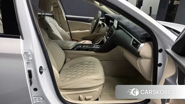 Genesis The New G70 id 3328156 из Кореи 20