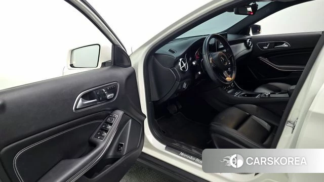 Mercedes-Benz GLA-Class X156 id 4520304 из Кореи 31