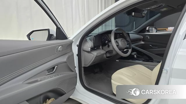 Hyundai The New Avante (CN7) id 4413637 из Кореи 31