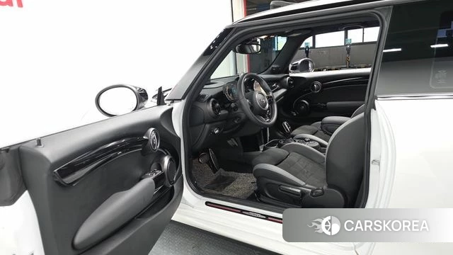 Mini Cooper S id 4223331 из Кореи 20