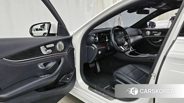 Mercedes-Benz E-Class W213 id 4223949 из Кореи 20