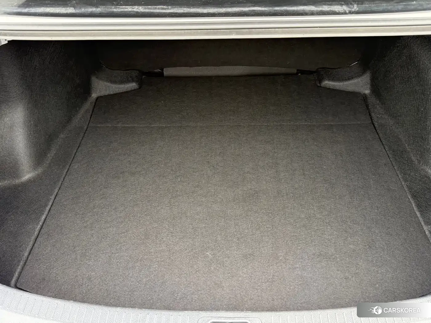 Toyota Corolla id 4679574 из Китая 18
