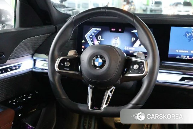 BMW 7 Series (G70) id 4880411 из Кореи 20
