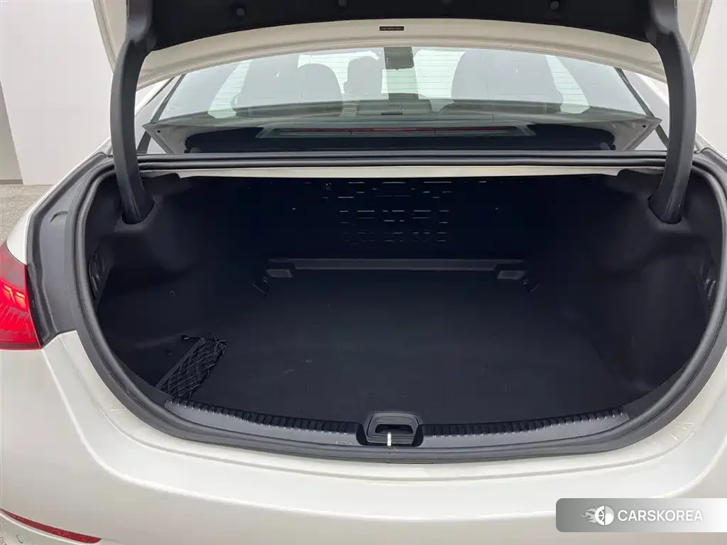 Mercedes-Benz C-class id 4565324 из Китая 10