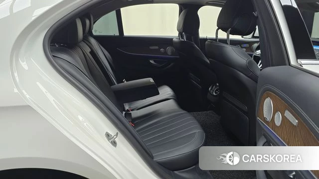 Mercedes-Benz E-Class W213 id 4737330 из Кореи 32
