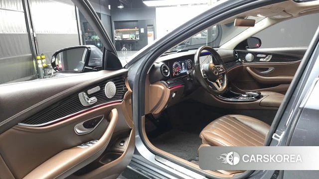 Mercedes-Benz E-Class W213 id 4529997 из Кореи 32