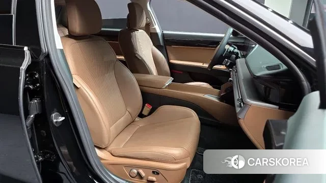 Hyundai Grandeur (GN7) id 3644943 из Кореи 20