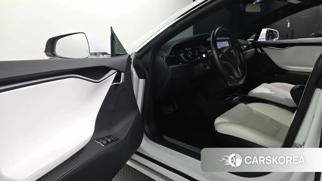 Tesla Model S id 4619721 из Кореи 34
