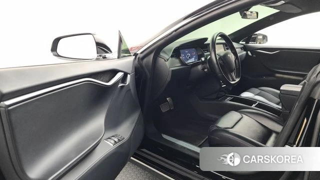 Tesla Model S id 4331465 из Кореи 20
