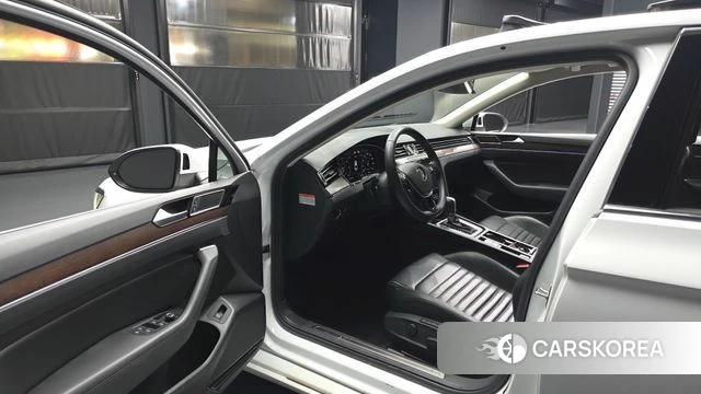 Volkswagen Passat GT (B8) id 4737598 из Кореи 20