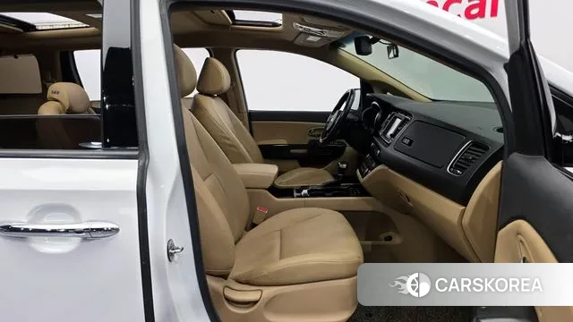 Kia All New Carnival id 3440037 из Кореи 20