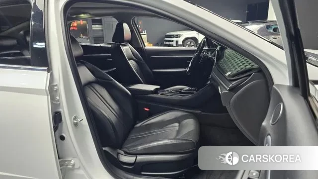 Hyundai Sonata (DN8) id 3760880 из Кореи 20