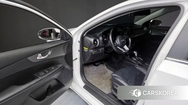 Kia Come New K3 id 3510139 из Кореи 20