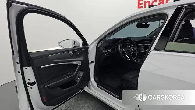 Audi A6 (C8) id 3214542 из Кореи 20