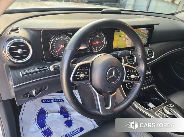 Mercedes-Benz E-Class W213 id 3924562 из Кореи 20