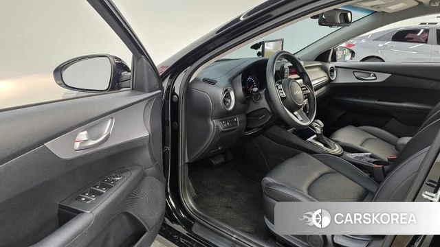 Kia The New K3 2nd generation id 4474975 из Кореи 30