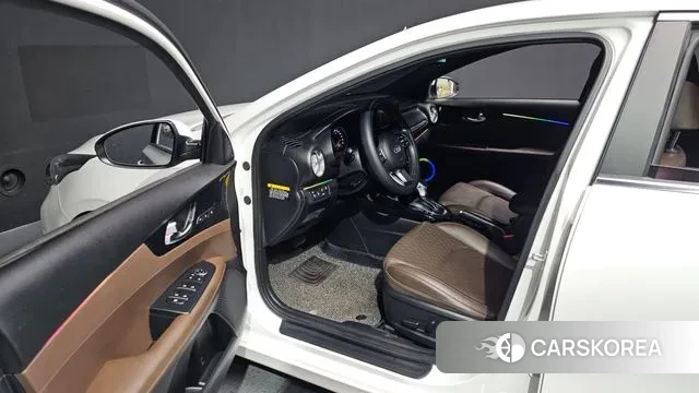 Kia Come New K3 id 3473720 из Кореи 20