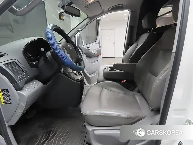 Hyundai The New Grand Starex id 3459758 из Кореи 19