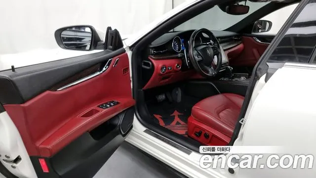 Maserati Quattroporte id 2718243 из Кореи 20