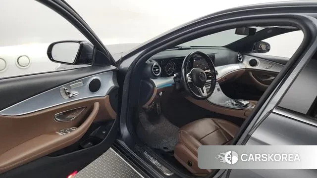 Mercedes-Benz E-Class W213 id 3060373 из Кореи 20