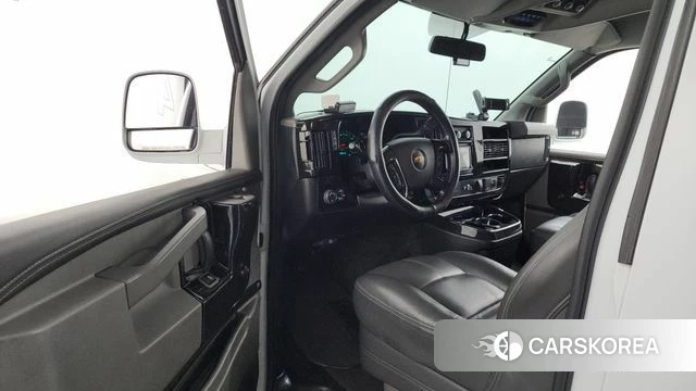 Chevrolet Express Van id 4520813 из Кореи 31