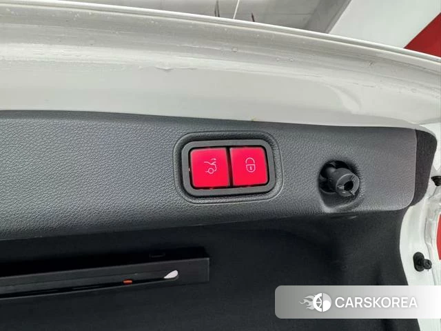 Mercedes-Benz E-class id 4297438 из Китая 17