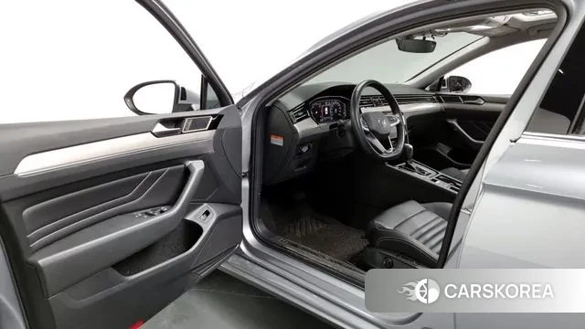 Volkswagen Passat GT (B8) id 3187103 из Кореи 20