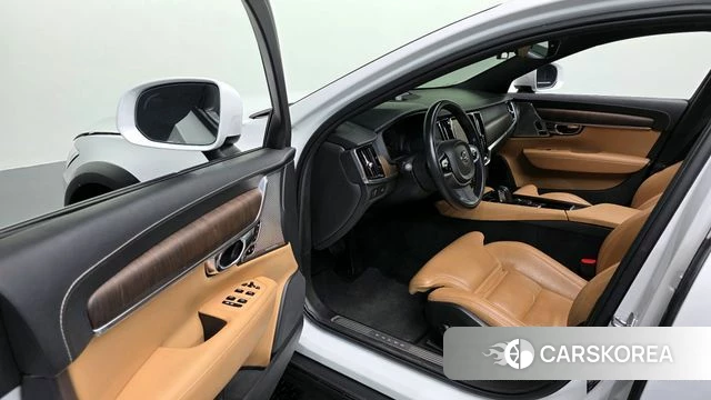 Volvo V90 Cross-Country id 4293685 из Кореи 34