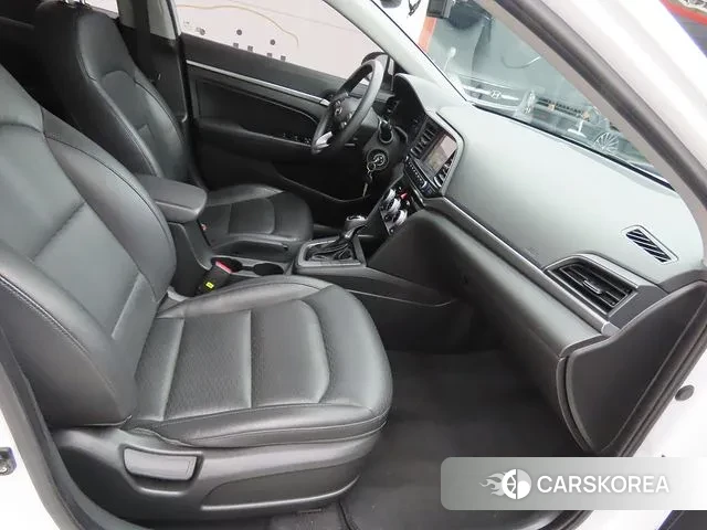 Hyundai The New Avante AD id 3626995 из Кореи 20