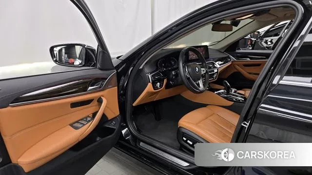 BMW 5 Series (G30) id 2998515 из Кореи 20