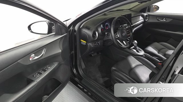 Kia Come New K3 id 3866205 из Кореи 20