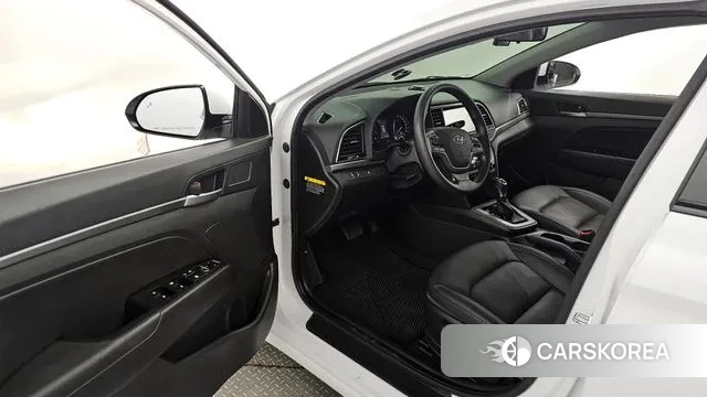 Hyundai Avante AD id 2977167 из Кореи 20