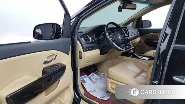 Kia The New Carnival id 4246234 из Кореи 30