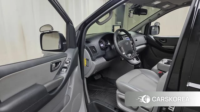 Hyundai The New Grand Starex id 4384026 из Кореи 31