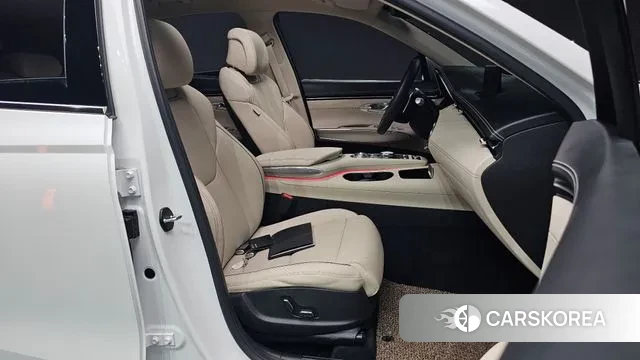 Genesis GV70 id 3696131 из Кореи 20