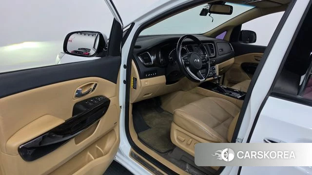 Kia The New Carnival id 4684425 из Кореи 37