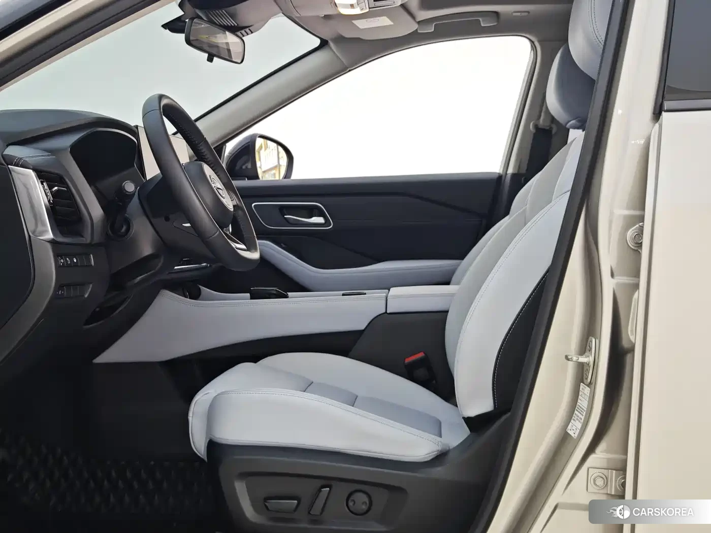 Nissan Qijun id 4599712 из Китая 31