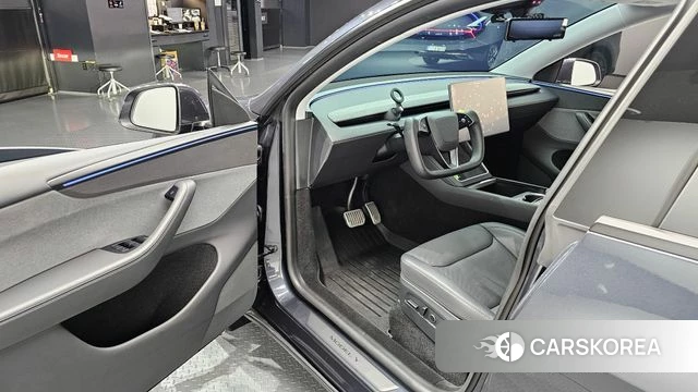 Tesla Model Y id 4505267 из Кореи 35