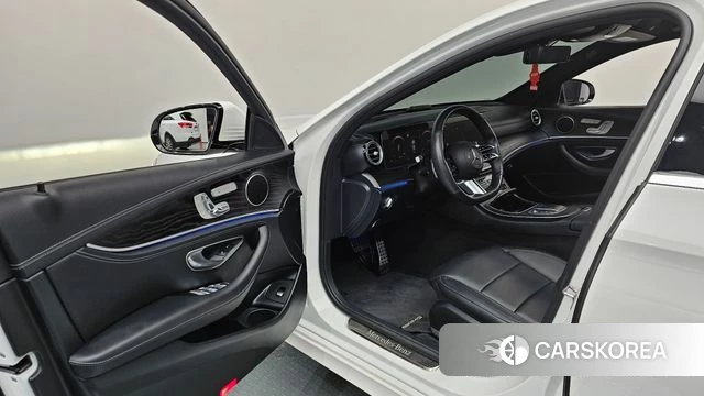 Mercedes-Benz E-Class W213 id 4542464 из Кореи 33