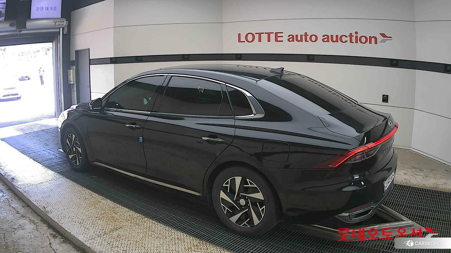 Hyundai Grandeur Hybrid id 4498342 из Кореи 36