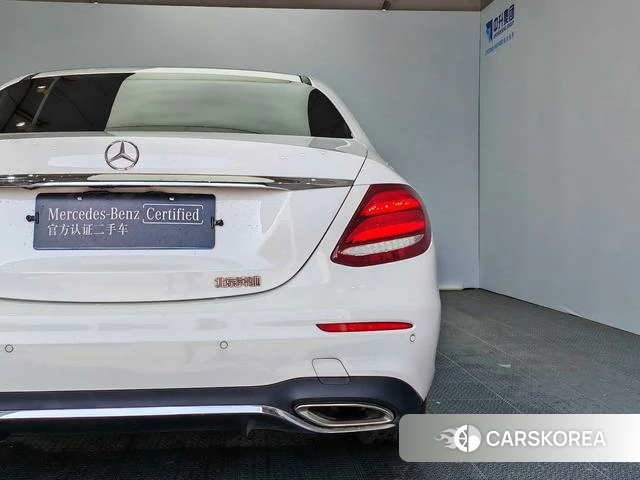 Mercedes-Benz E-class id 3889874 из Китая 20