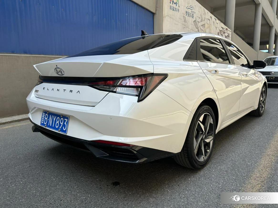 Hyundai Elantra id 4514797 из Китая 13